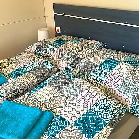 Üdülőpark Mobile Homes Comfort Elba Zelena Laguna